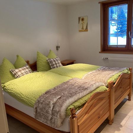 サース・アルマゲルHaus Alpenperleアパートメント 部屋 写真