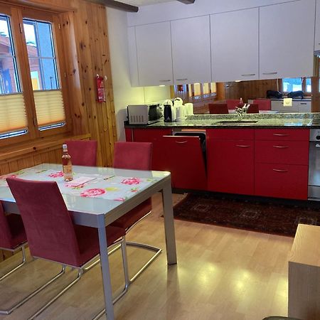 サース・アルマゲルHaus Alpenperleアパートメント 部屋 写真